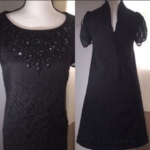 Floral print sequins dress size XS •Kensie